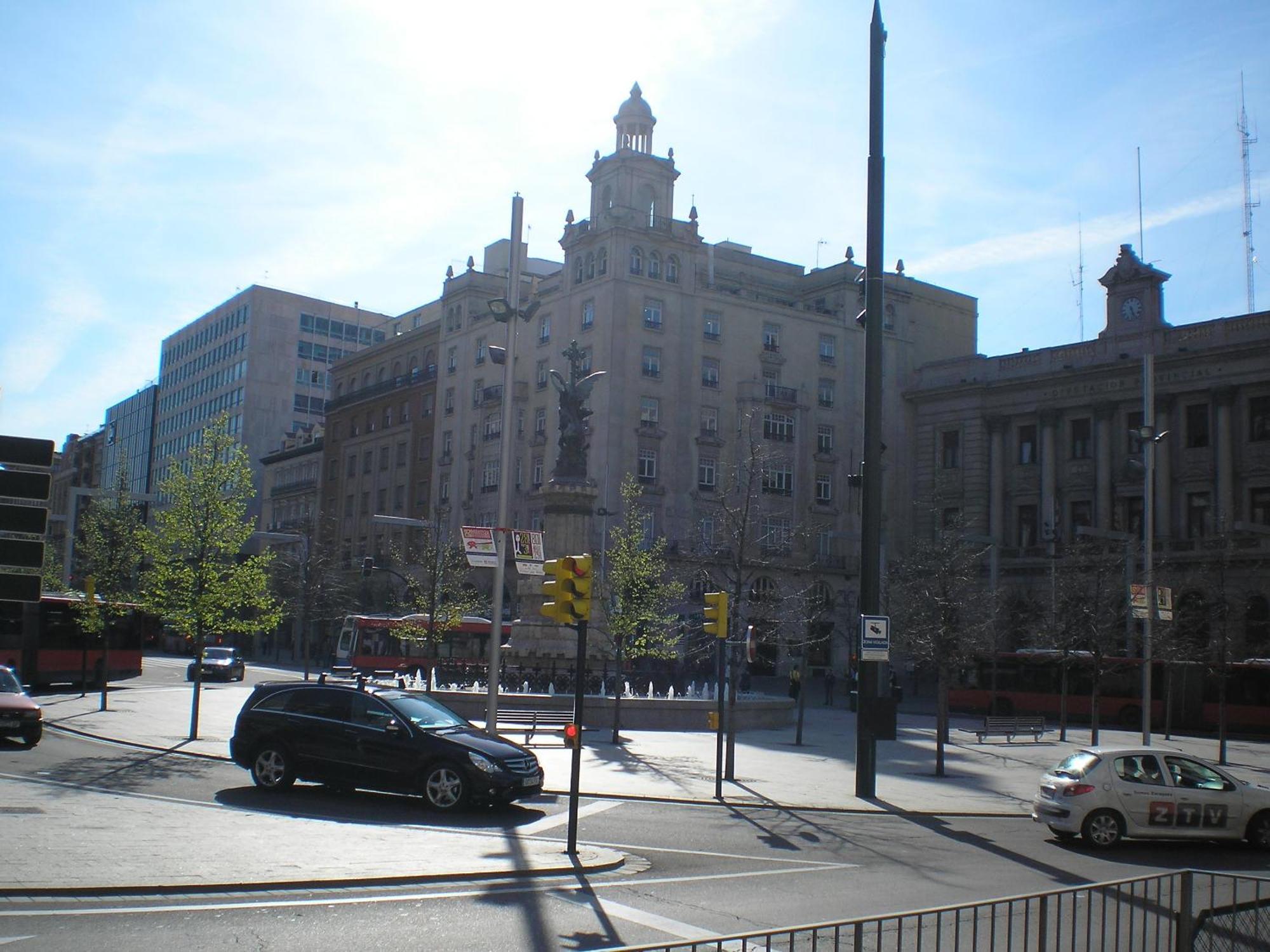 Apartamentos Plaza España Deluxe Zaragoza Exterior foto